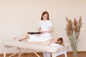 Який масажний стіл потрібен для професійного масажиста фото